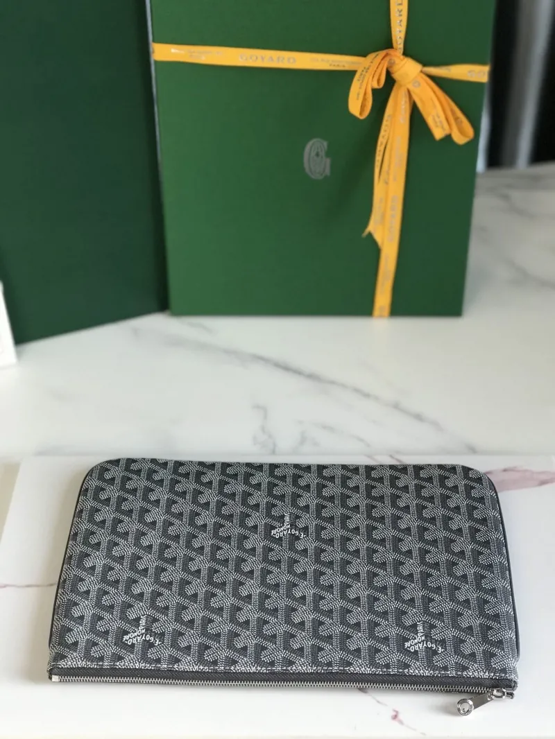 Goyard Gray Zip Clutch Bag 68 - Image 3