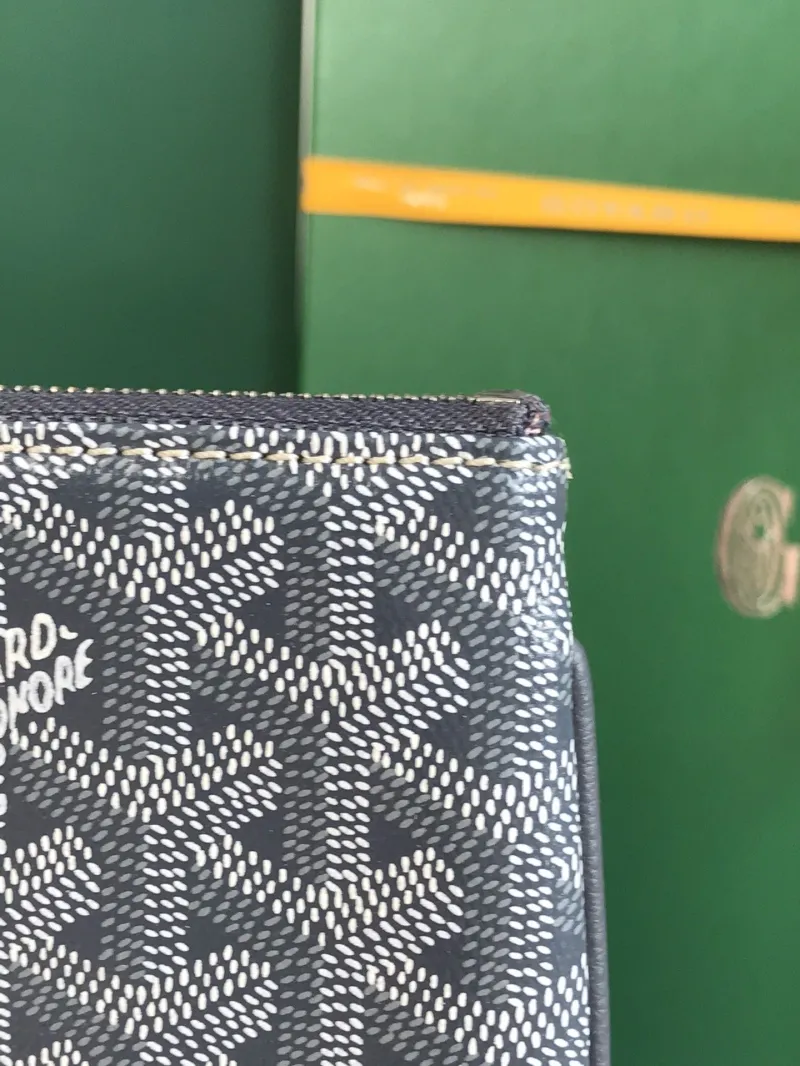 Goyard Gray Zip Clutch Bag 68 - Image 7