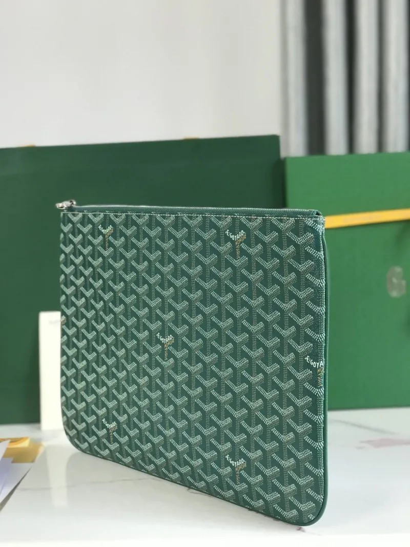 Goyard Green Zip Clutch Bag - Image 3