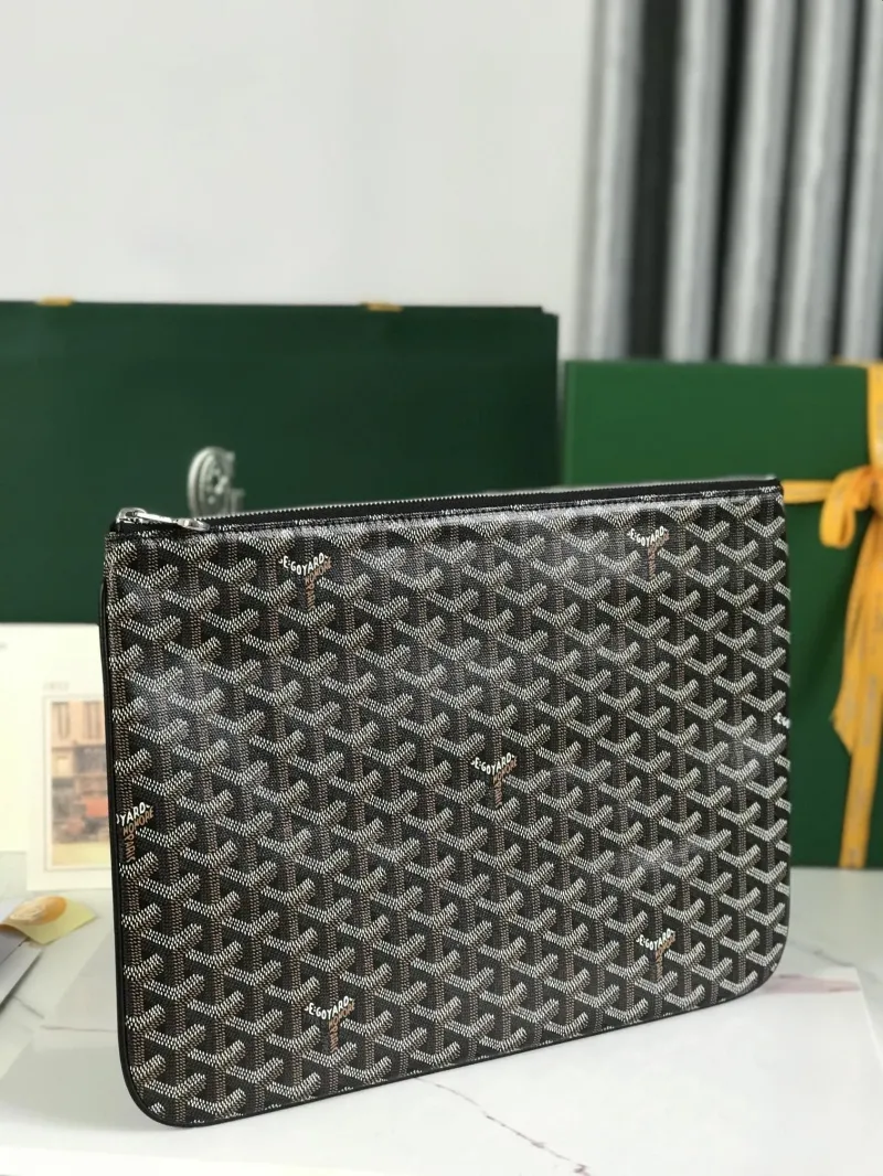 Alternative view of Goyard Black Clutch Bag 73
