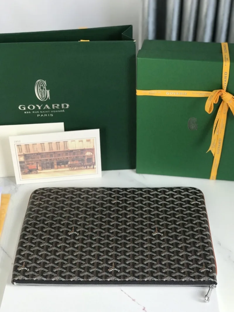 Goyard Classic Black Clutch Bag - Image 4