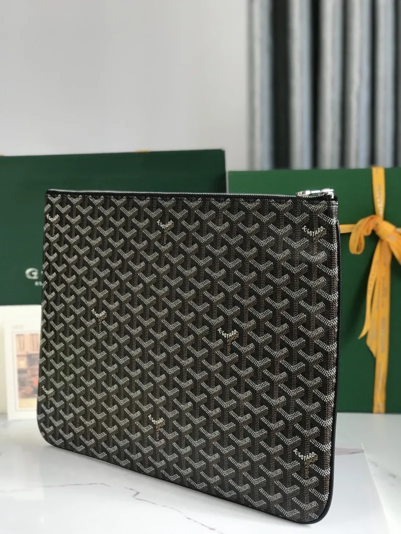 Alternative view of Goyard Black Clutch Bag 81