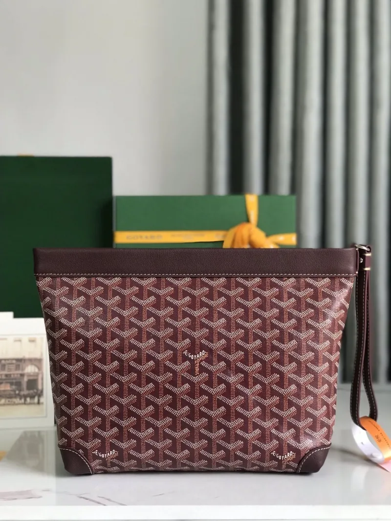 Goyard Burgundy Leather Clutch Bag - Image 4