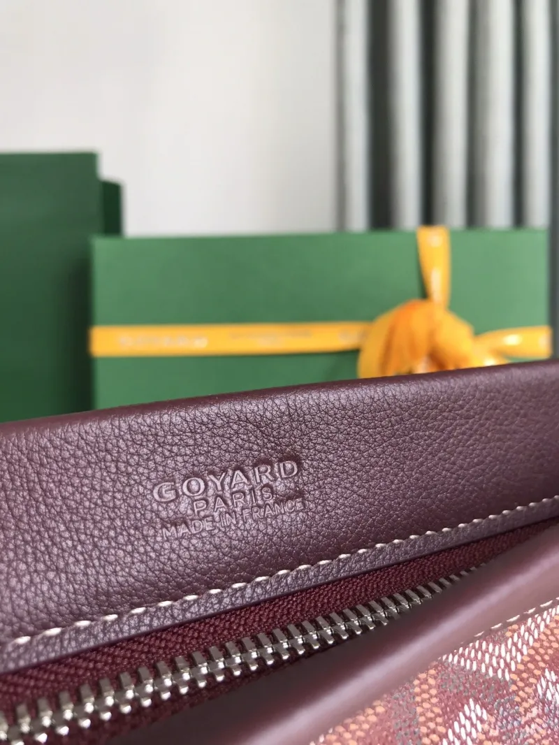 Goyard Burgundy Leather Clutch Bag - Image 7