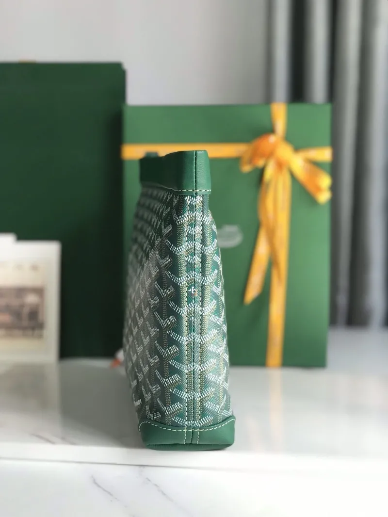 Goyard Green Zip Clutch Bag - Image 3