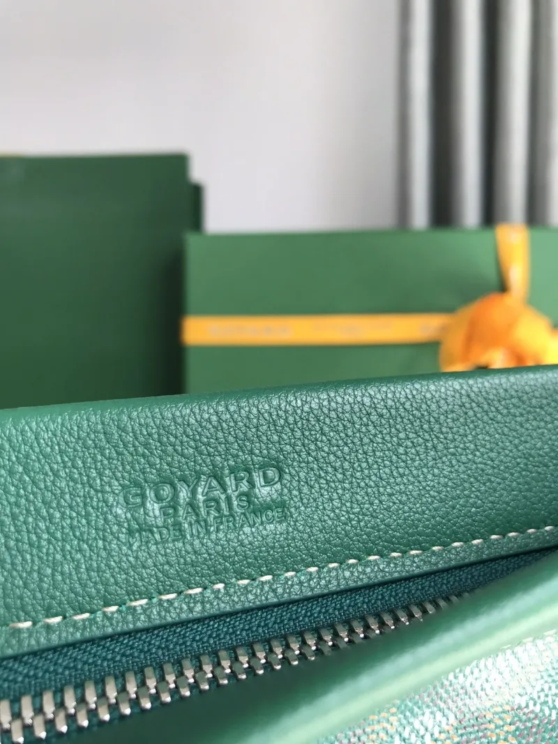 Goyard Green Zip Clutch Bag - Image 7