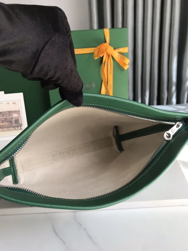 Goyard Green Zip Clutch Bag - Image 8