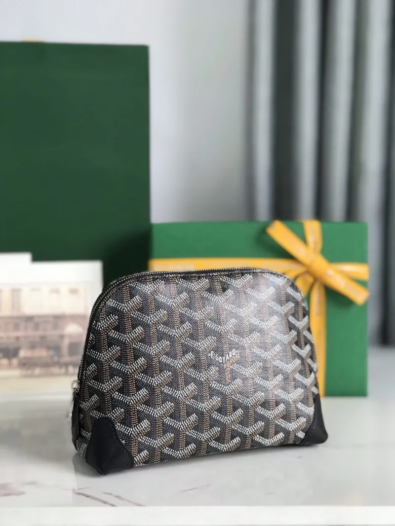 Alternative view of Goyard Black Dome Clutch Pouch