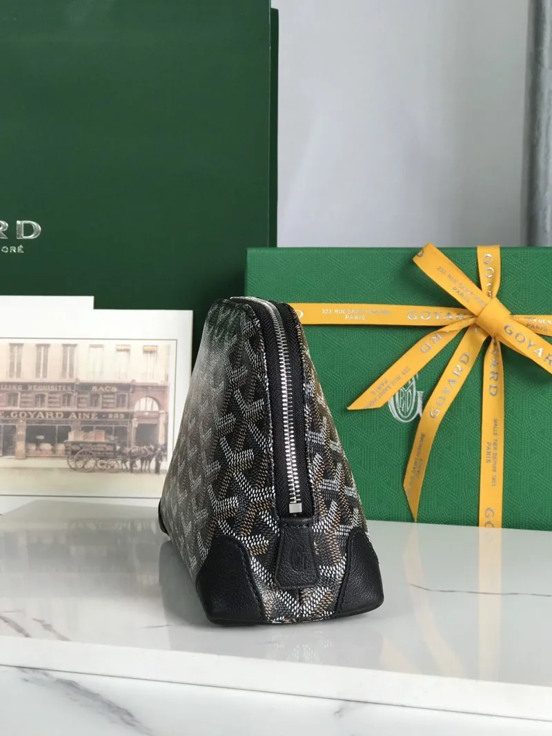 Goyard Black Dome Clutch Pouch - Image 4