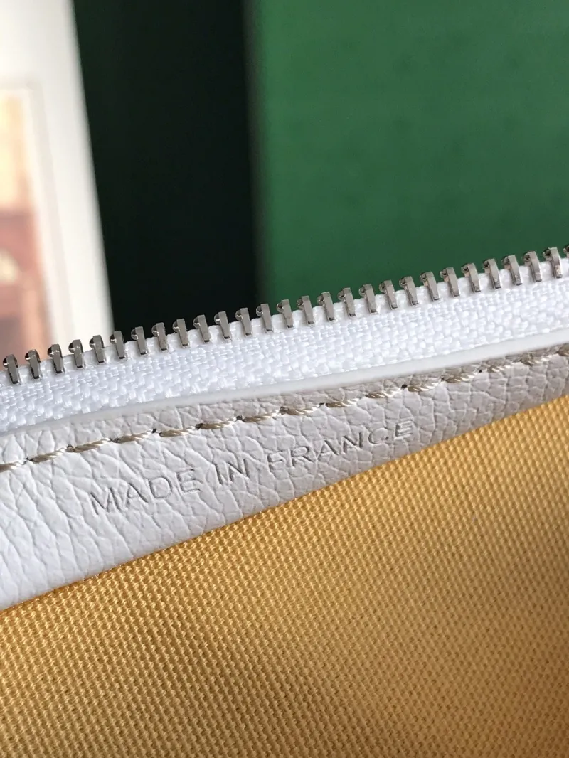 Goyard White Clutch Bag 109 - Image 9