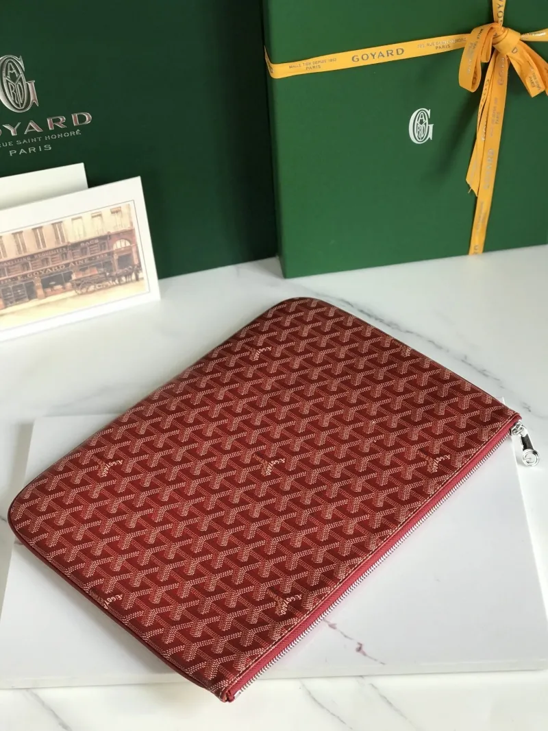 Goyard Red Zip Clutch Bag - Image 5