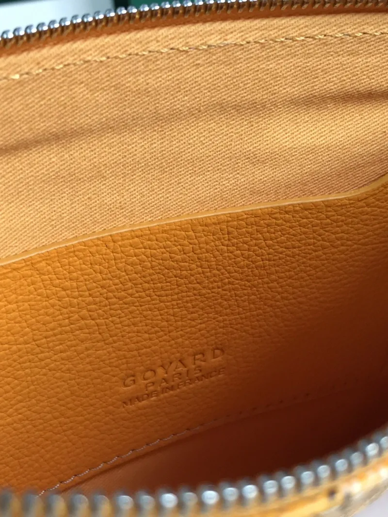 Goyard Yellow Zip Clutch Bag - Image 7