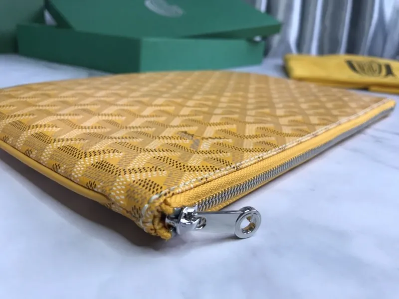 Alternative view of Goyard Clutch Bags-150