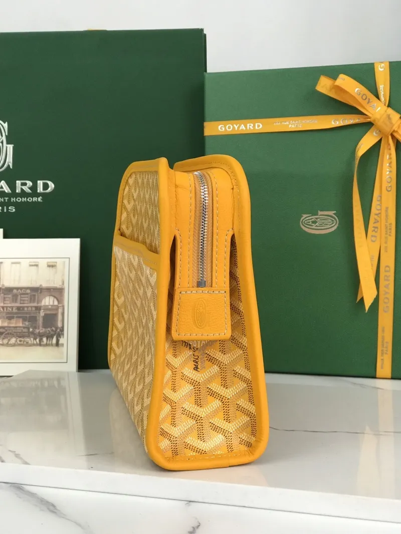 Goyard Luxury Yellow Clutch Bag - Image 5