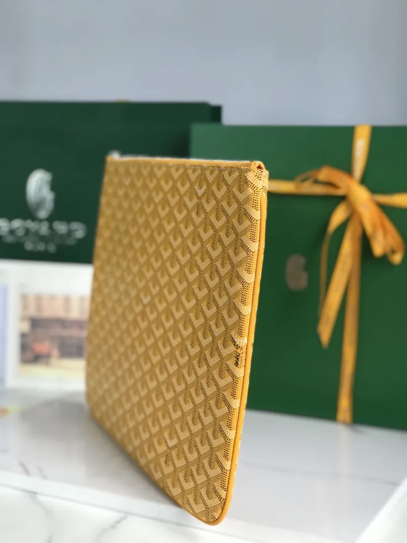 Alternative view of Goyard Clutch Bags-224
