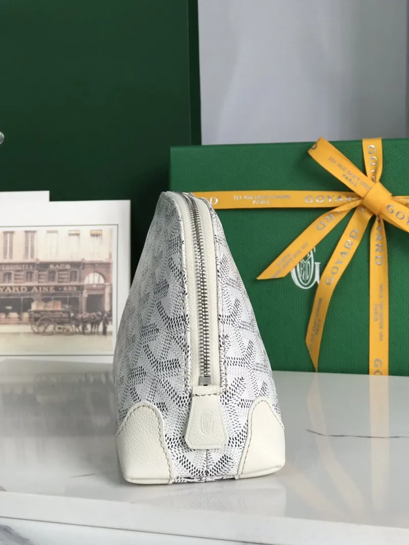 Goyard White Clutch Bag Model 230 - Image 3