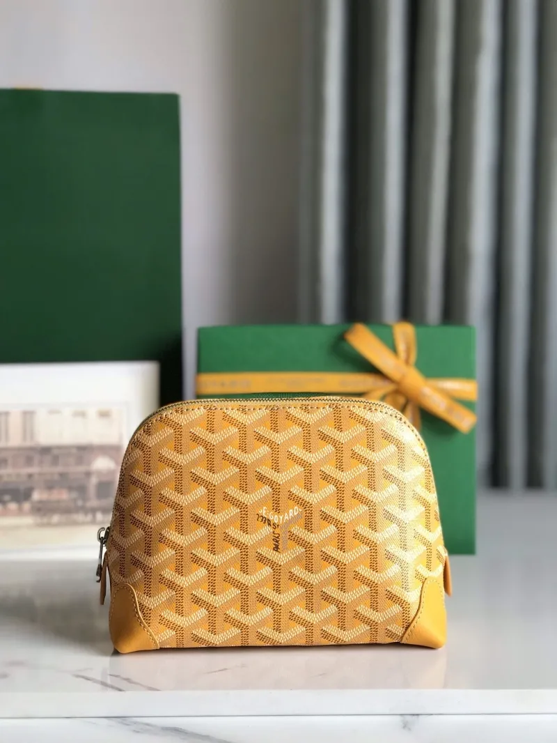 Goyard Yellow Clutch Bag 232