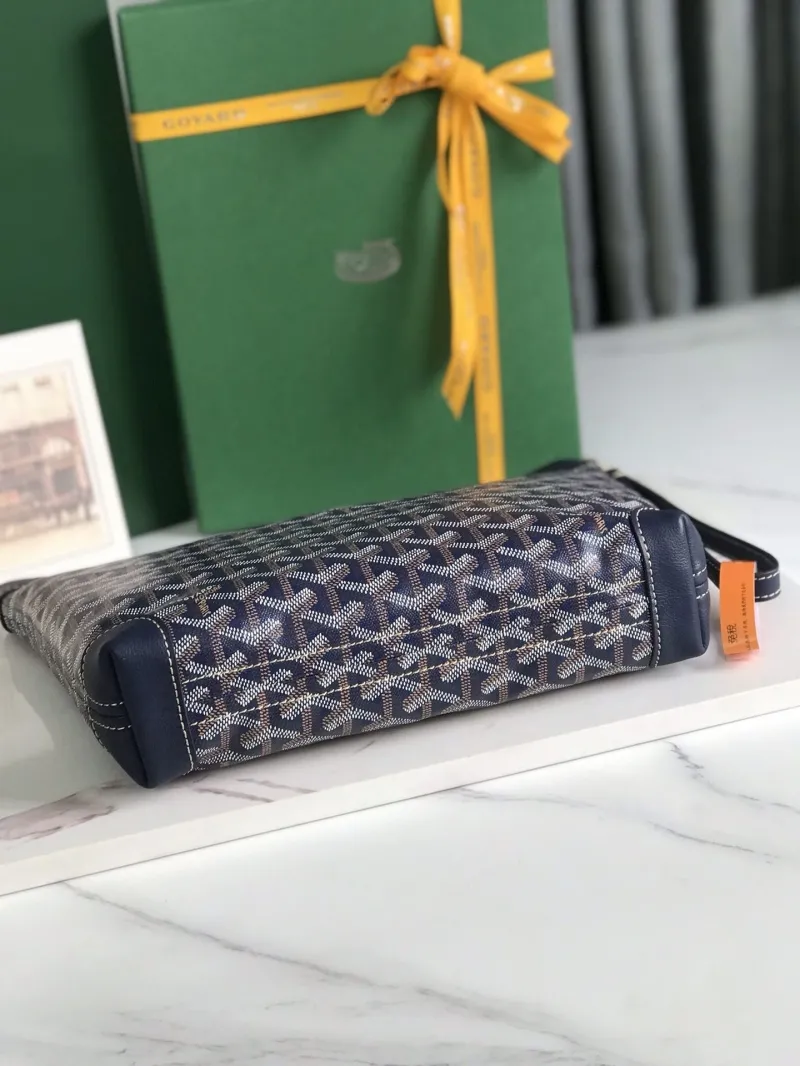 Goyard Navy Clutch Bag Model 241 - Image 5