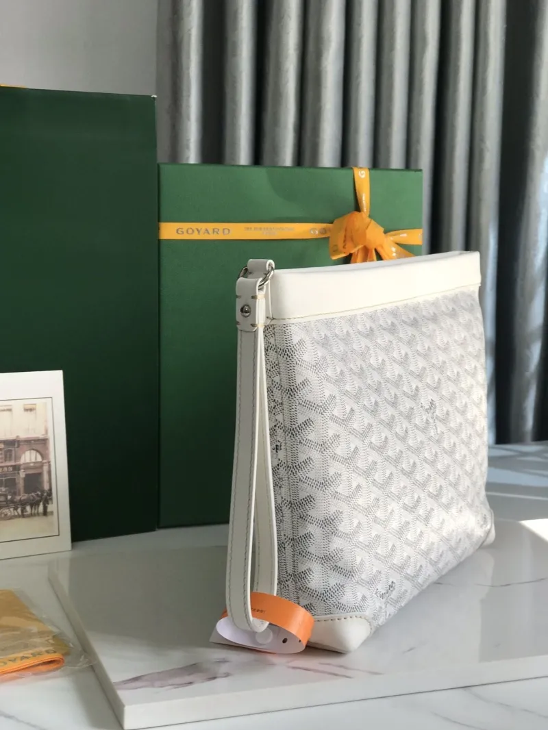 Alternative view of Goyard White Clutch Bag 247