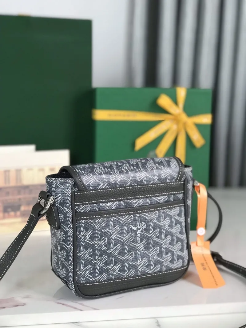 Goyard Gray Crossbody Messenger Bag Size 25 - Image 3
