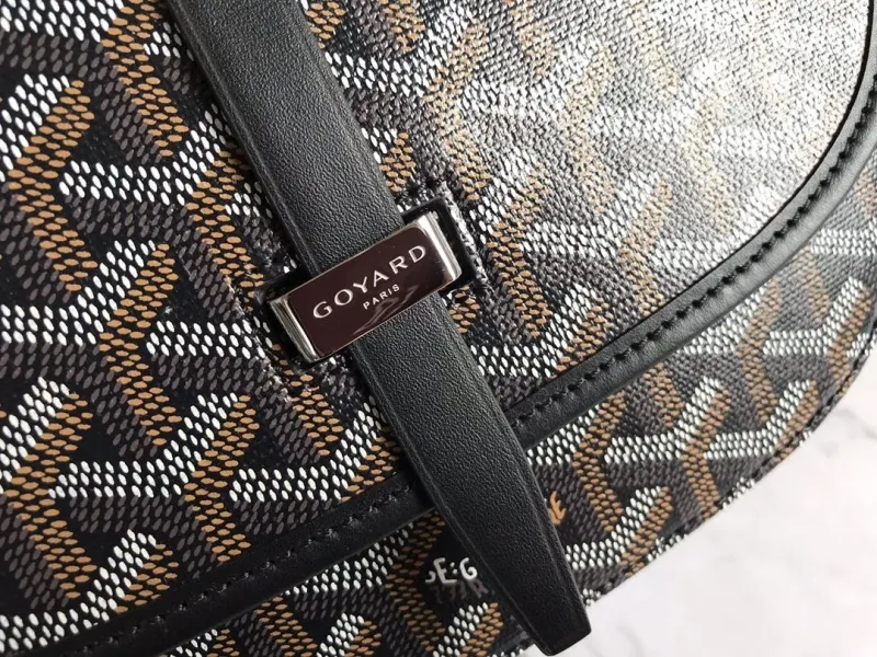 Goyard Black Crossbody Saddle Bag - Image 6