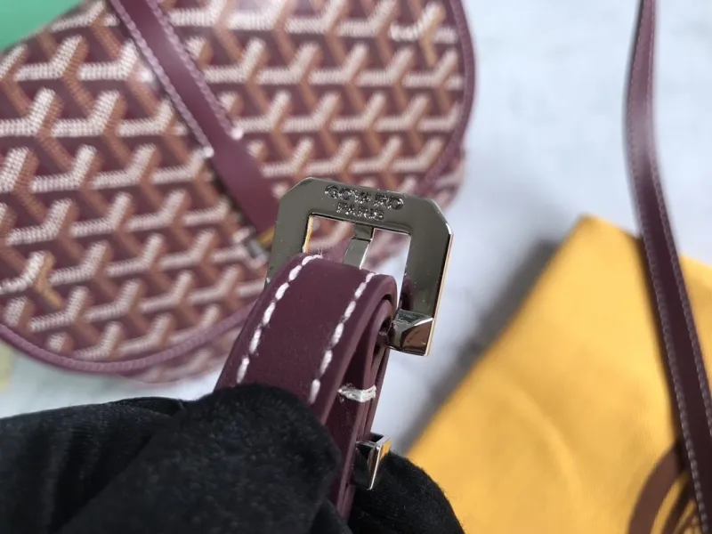 Goyard Burgundy Crossbody Satchel Bag - Image 8