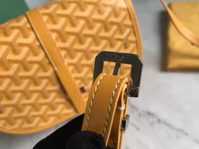 Goyard Yellow Crossbody Satchel Bag - Image 7