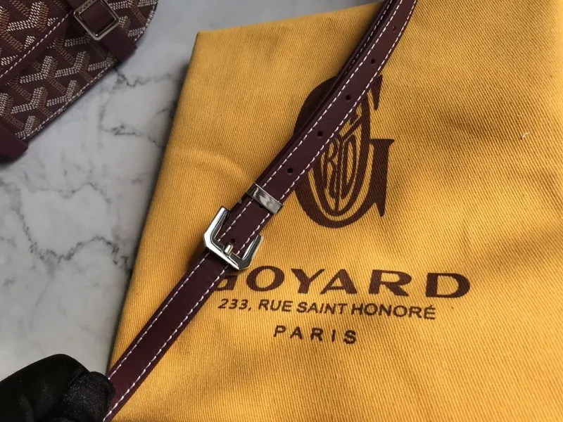 Goyard Burgundy Satchel Crossbody Bag - Image 6
