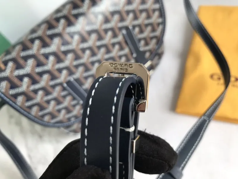 Goyard Navy Crossbody Satchel Bag - Image 8