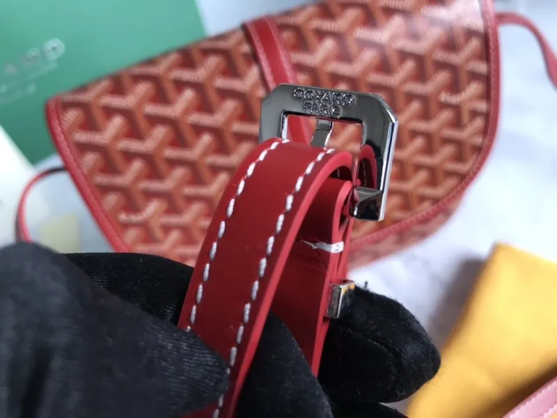 Goyard Red Crossbody Saddle Bag 151 - Image 8