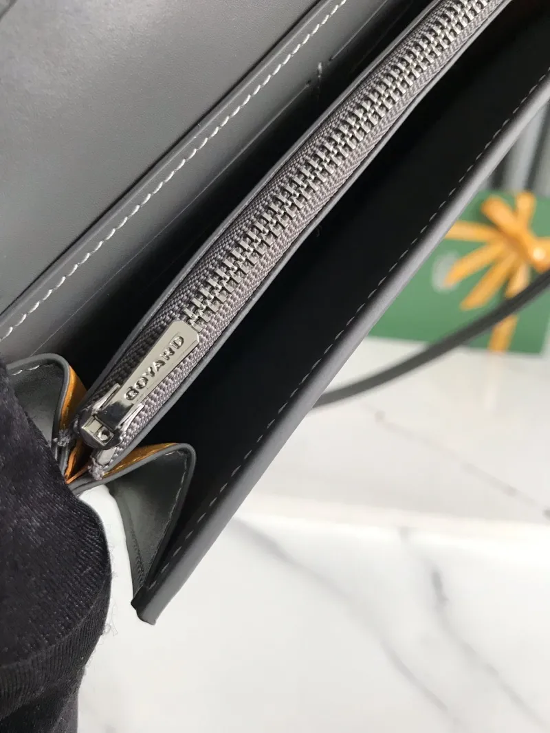 Goyard Gray Crossbody Satchel Bag - Image 8