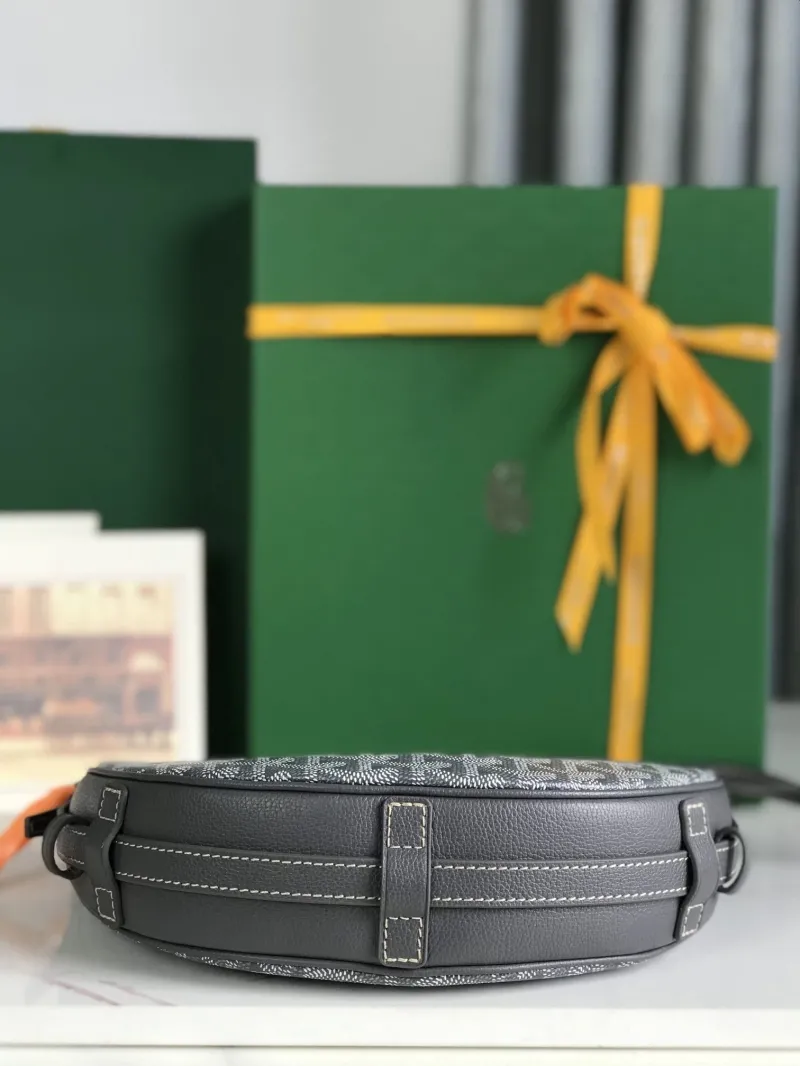 Goyard Gray Crossbody Satchel Bag - Image 7