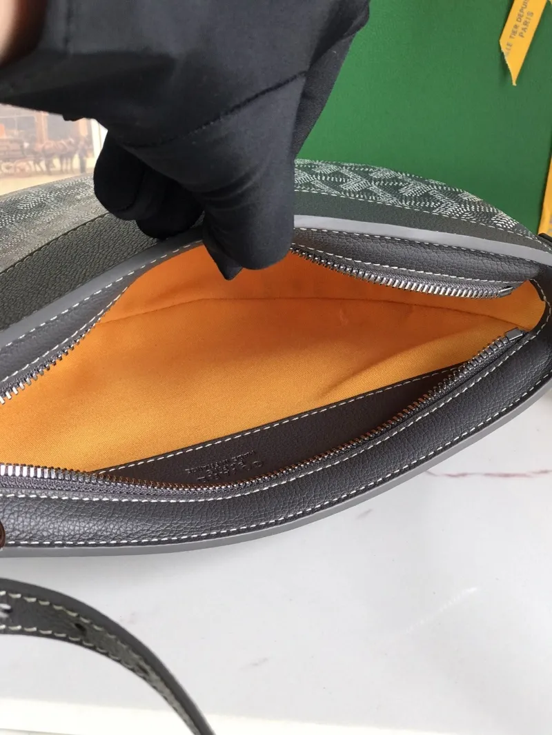 Goyard Gray Crossbody Satchel Bag - Image 9
