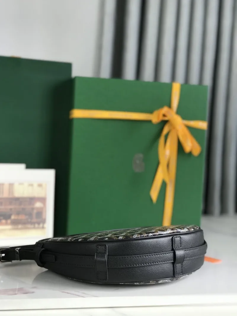 Goyard Black Crossbody Satchel Bag - Image 4