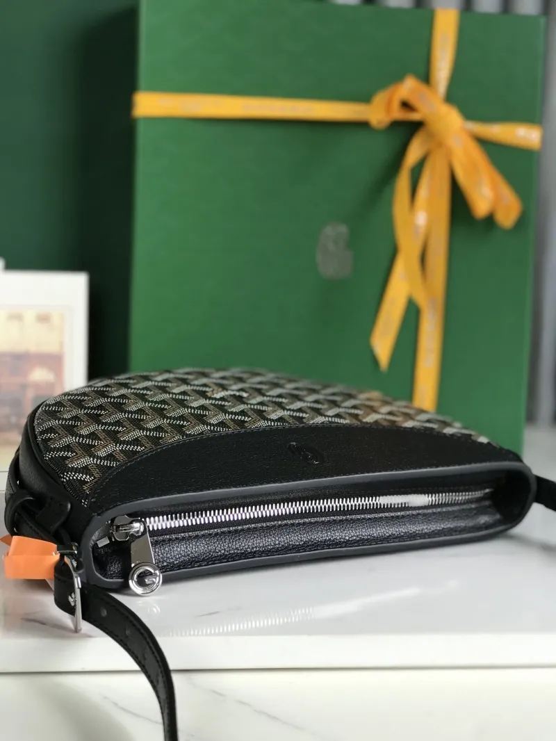 Goyard Black Crossbody Satchel Bag - Image 5