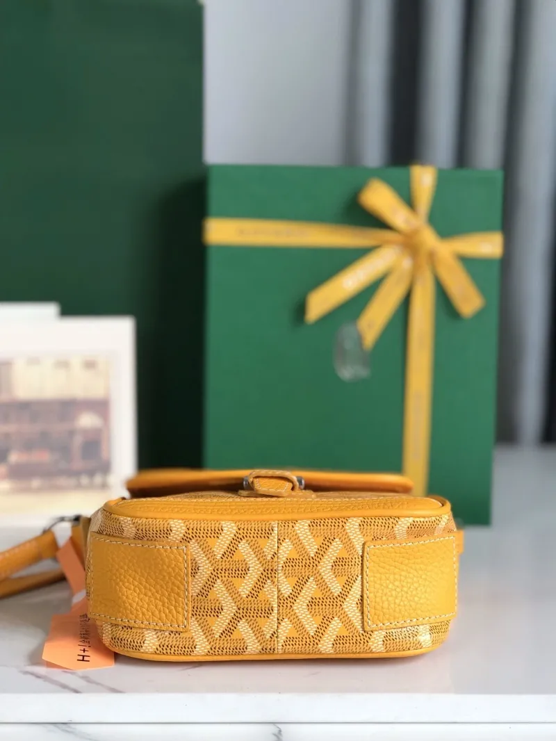 Goyard Yellow Satchel Crossbody Bag - Image 3