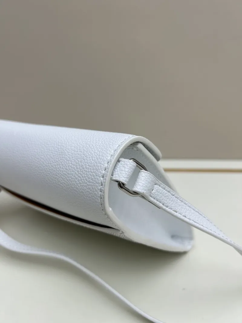 Goyard White Crossbody Satchel Bag - Image 5