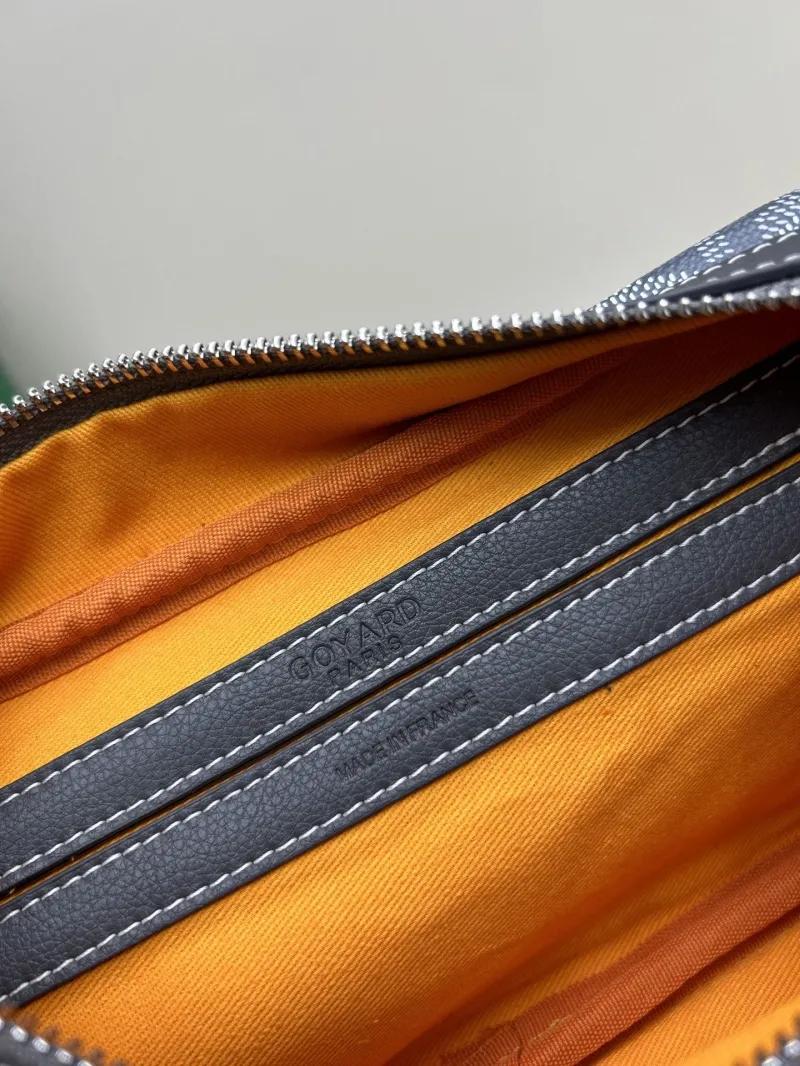 Goyard Gray Crossbody Satchel Bag - Image 8