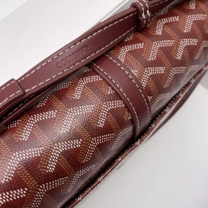 Goyard Burgundy Saddle Crossbody Bag 22cm - Image 7