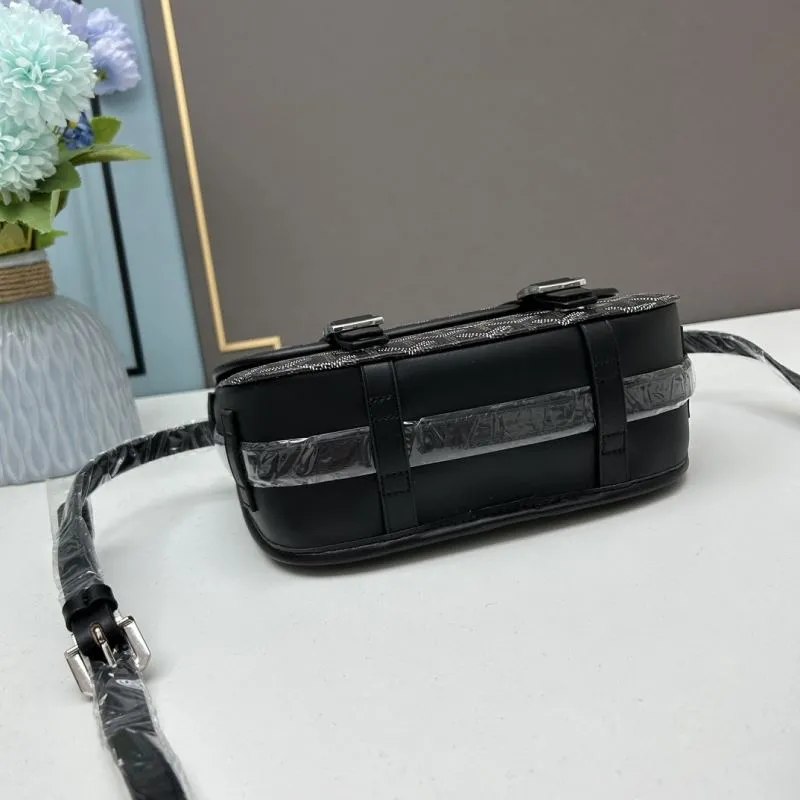 Goyard Black Messenger Bag 425 - Image 5