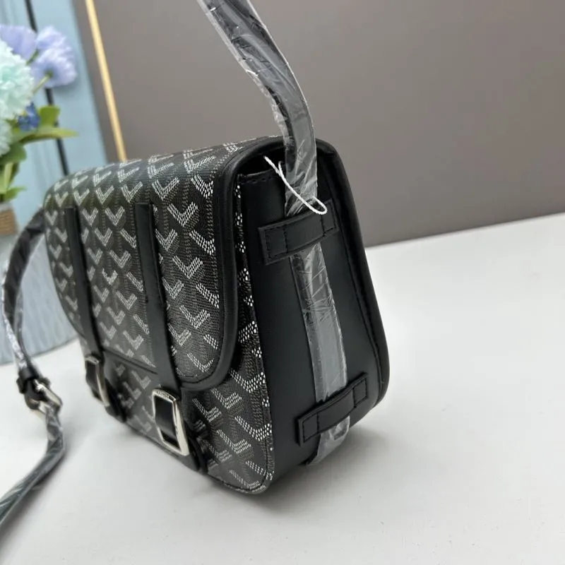 Goyard Black Messenger Bag 425 - Image 6