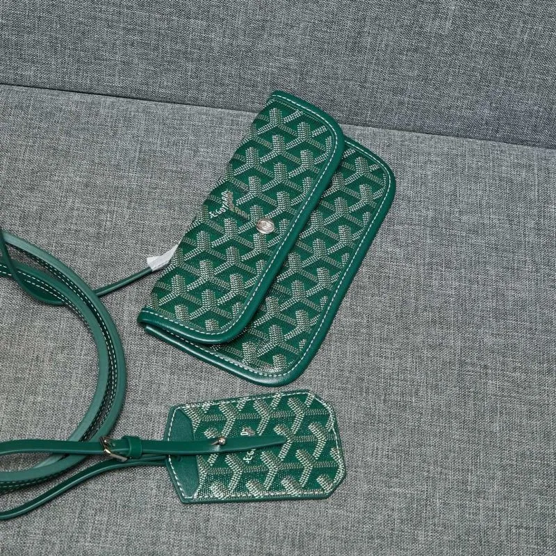 Goyard Green Tote Bag with Pouch - Image 8