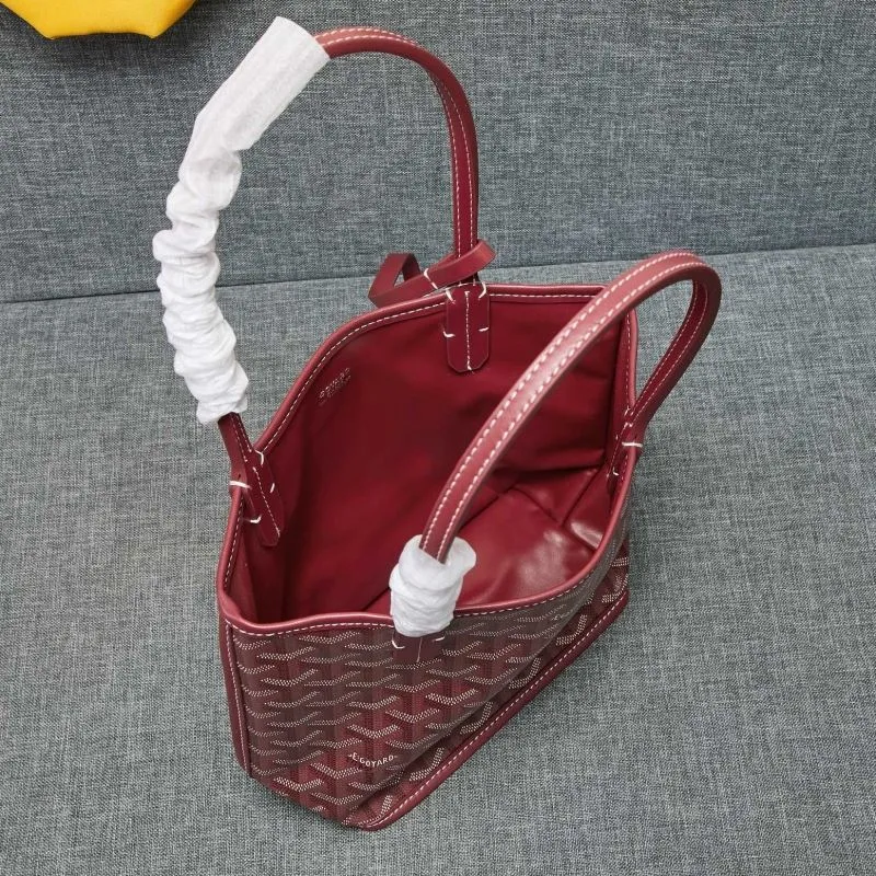 Goyard Red Tote Bag with Small Pouch - Image 9