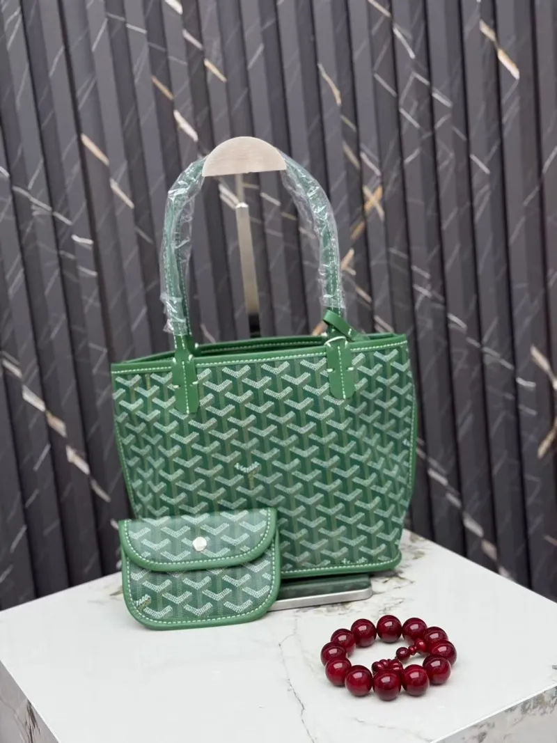 Goyard Shopping Bags-9