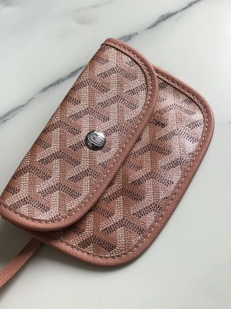 Goyard Pink Tote Bag with Small Pouch - Image 6