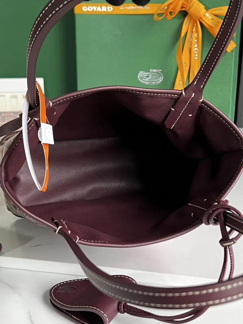 Goyard 26 Burgundy Tote Bag with Dog Print - Image 6