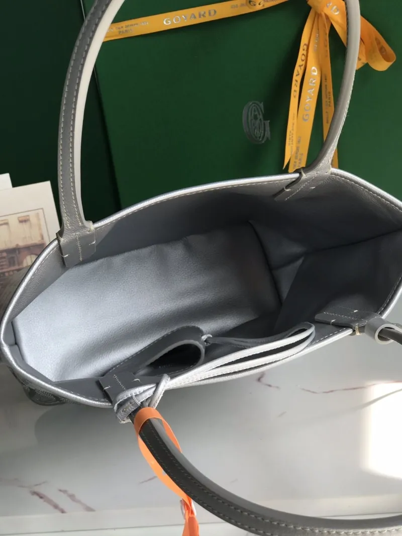 Goyard Silver 28 Tote Bag - Image 7
