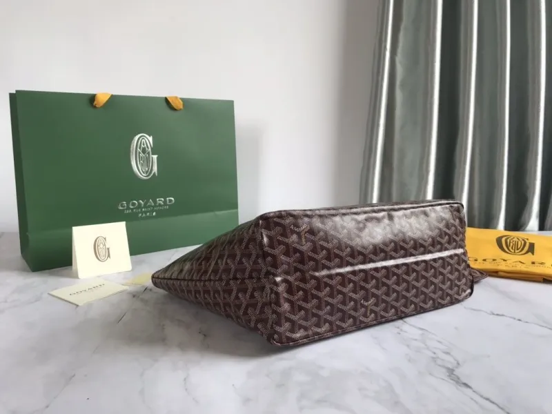 Goyard Brown Tote Bag with Small Pouch - Image 4