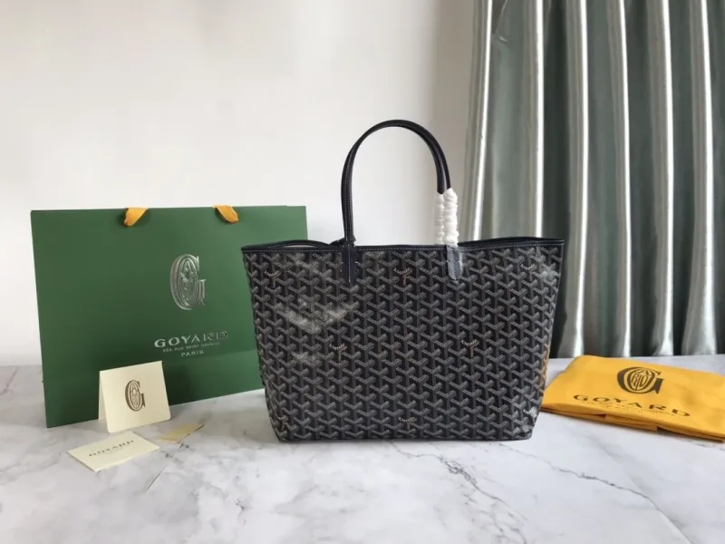 Goyard Dark Gray Tote Bag with Pouch - Image 3