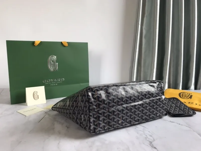 Goyard Dark Gray Tote Bag with Pouch - Image 4